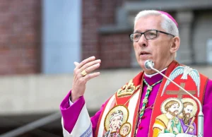 Arcybiskup Wiktor Skworc rezygnuje w wyniku postępowania Watykanu w jego sprawie