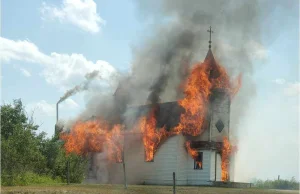 Kanada spalono polski kościół przerobiony na lokalne bezpłatne muzeum.