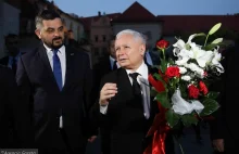 Senator PiS uderzył w zausznika Kaczyńskiego.