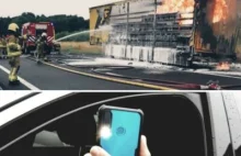 Mandaty na prawie 150 000 zł za filmowanie wypadku na autostradzie