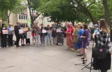 "Gruntujemy Cnoty Niewieście". W Gdańsku protestowano przeciwko planom...