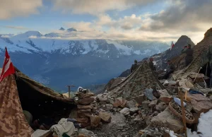 "Project Edelweiss 2021" - wyprawa rekonstruktorów na alpejski szczyt Lagginhorn