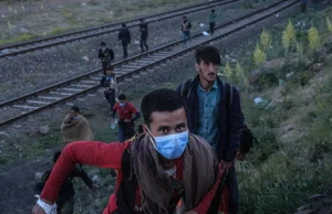 Kolejna fala uchodźców zaleje Europę? Afgańczycy uciekają przed talibami