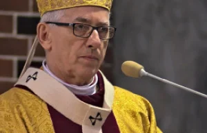 Arcybiskup Skworc zrezygnował z honorowego obywatelstwa w Tarnowie -...