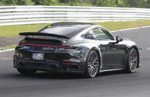 Hybrydowe Porsche 911 zauważone podczas testów na Nurburgringu
