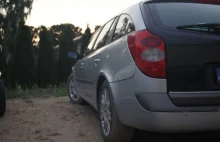 Jazda na zużytym oleju silnikowym w Renault Laguna. Ekolodzy go nienawidzą!