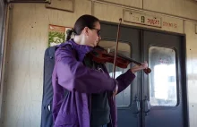 Super violinist in the train