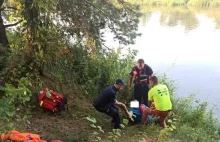 Poszukiwania policjanta (prawdopodobnie nietrzeźwy) -wypadł z kajaka do rzeki.