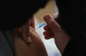 "Bez szczepionki nie wyjdziesz z domu". Ultimatum prezydenta Filipin