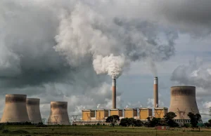 Tylko 5% elektrowni emituje 73% CO2 – Bełchatów na czele