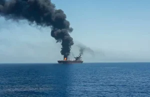 Iran ostrzelał izraelski statek na Zatoce Omańskiej. Dwóch marynarzy nie żyje.