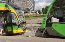 Zderzenie dwóch tramwajów w Poznaniu, 30 rannych.