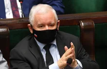 Kaczyński: jest możliwość wprowadzenia obostrzeń dla niezaszczepionych.