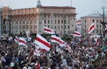 Rok rewolucji. Polska przegrała Białoruś.