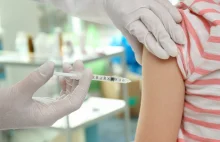 W Polsce rozpoczęły się testy szczepionek na dzieciach...