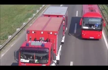 Konwój polskich strażaków jadący przez Serbię do Grecji