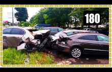 Wypadek w Warszawie, uszkodził 4 auta