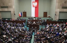 Poland’s Government Wins Vote on Media Bill, Despite Losing Majority