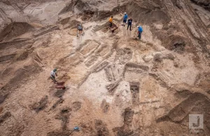 Dwa cmentarzyska oraz osady od neolitu - niezwykłe odkrycia na budowie w...