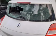 Zniszczone pojazdy na warszawskim Ursusie. Policja szuka świadków