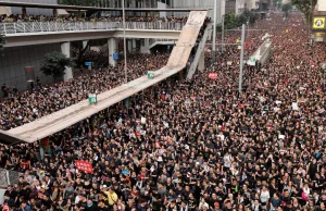 "Kary za patrzenie władzom na ręce". Dwa lata po olbrzymim proteście Chiny...