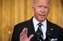 Prezydent Joe Biden hańbi Amerykę