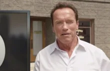 Arnold Schwarzenegger ukarany za promocję szczepień!