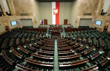 Rząd nie przekonał pracowników Kancelarii Sejmu do PPK
