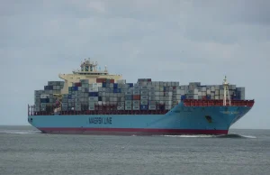 Maersk wydaje miliard funtów na neutralne klimatycznie kontenerowce