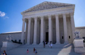 Sąd Najwyższy USA unieważnił covidowe moratorium na eksmisje