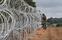 Komisarz UE: "Sytuacja na granicy polsko-białoruskiej, to agresja Łukaszenki"