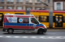Protest ratowników rozlewa się po Warszawie. Do chorych przyjeżdżają strażacy