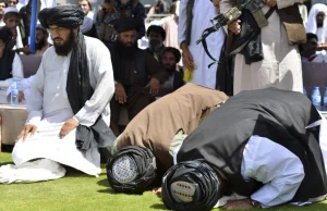 Talibowie świętowali strzelając w powietrze. Nie żyje 17 osób