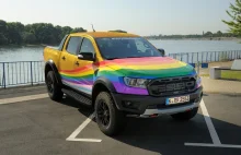 To najbardziej gejowski samochód świata?