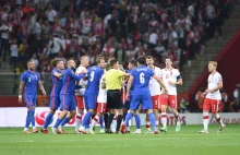 Anglicy oskarżyli polskich piłkarzy o rasistowskie zachowanie.