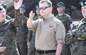 Polscy generałowie o manewrach Zapad-2021: Błaszczak gra pod dyktando Putina.