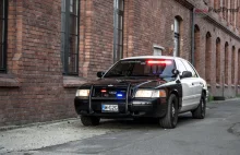 5 minut z: Ford Crown Victoria Police Interceptor | Moto Pod Prąd