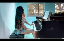 Niesamowita gra na pianinie