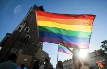 Uchwała anty-LGBT a pieniądze z UE: Małopolska nie wie, jak wybrnąć