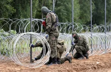 Stan wyjątkowy na granicy. Migranci znaleźli już sposób na płot Błaszczaka