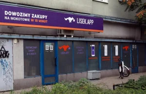 "Ciemne sklepy" to coraz częstszy widok w Polsce. Klienci nie mają wstępu