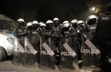 Protest policji. Rząd boi się powtórki i daje mundurowym jeszcze wyższe podwyżki