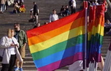 Marszałek mówi o kroku w tył w sprawie uchwały anty-LGBT,opozycja żąda uchylenia