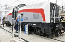 W Gdańsku zaprezentowano drugą na świecie lokomotywę na wodór - Rynek...