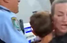 Sydney - aresztowanie protestującej matki