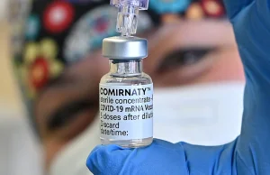 Trzecia dawka szczepionki Covid-19 nie wydłuży ważności certyfikatu covidowego