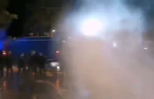 Szwajcaria: Armatki wodne, gumowe kule i gaz łzawiący na demonstracji