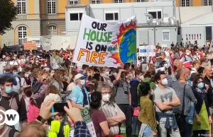 Niemcy. Na strajk klimatyczny dzieci przyszły z nauczycielami