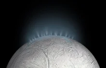 Enceladus: Pieśń Lodu i Ognia