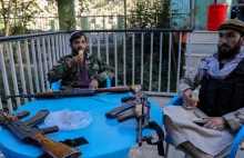 Talibowie zakazują mieszkańcom Afganistanu golenia brody.